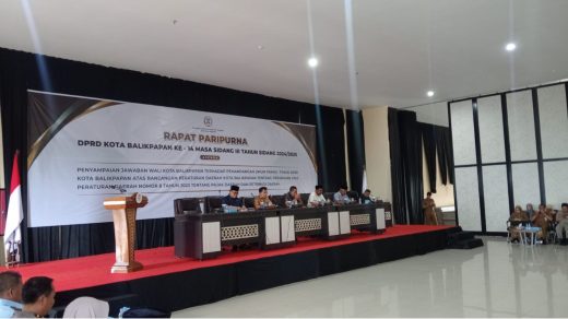 Foto : Paripurna DPRD Balikpapan pada Selasa, (10/6/2025), di Lantai 8 Gedung Parkir Klandasan. Sumber : Istimewa.