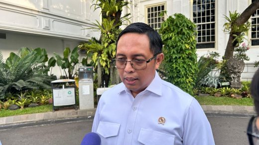 Foto: Kepala Kantor Komunikasi Kepresidenan, Hasan Nasbi. Sumber: Istimewa.