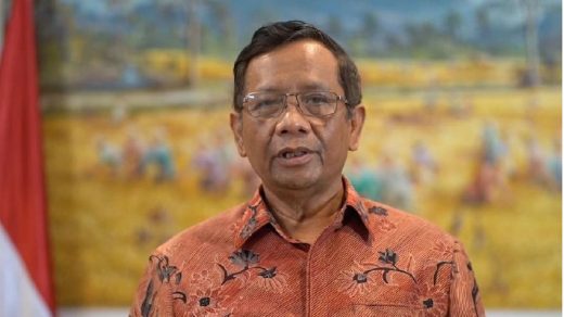 Foto: Mantan Menkopolhukam sekaligus mantan Ketua Mahkamah Konstitusi (MK), Mahfud MD. Sumber: Istimewa.