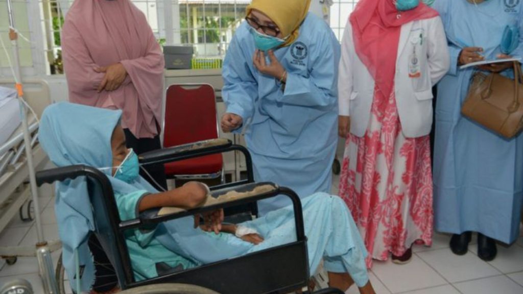 Gambar saat ini: Foto: Ilustrasi penderita penyakit TBC yang tengah menjalani perawatan. Sumber: Istimewa.