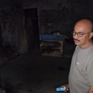 Foto: Polrestabes Medan Pastikan Pembakaran Rumah Hakim Khamozaro Tidak Berkaitan dengan Perkara. Sumber: Istimewa.