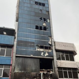 Foto: Kebakaran di Gedung Terra Drone, Jalan Letjen Suprapto No.17, Cempaka Baru, Kemayoran, Jakarta Pusat, Selasa (9/12/2025). Sumber: Istimewa.