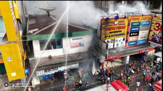 Foto: Kebakaran Surya Phone di Abul Hasan, Diduga Korsleting Listrik. Sumber: Istimewa.