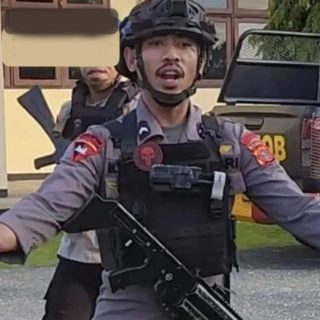 Foto: Anggota Brimob Ditahan Terkait Dugaan Penganiayaan Siswa MTsN hingga Tewas di Tua. Sumber: Istimewa.