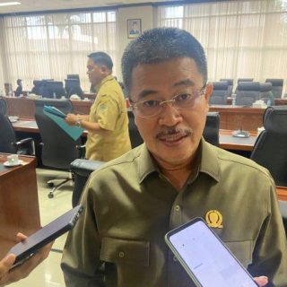 Foto: Anggota DPRD Kaltim, M Darlis Pattalongi. Sumber: Istimewa.