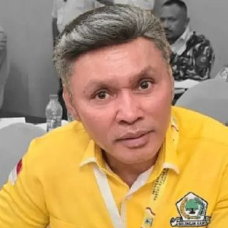 Foto: Ketua DPC Partai Golkar Kabupaten Maluku Tenggara, Agrapinus Rumatora alias Nus Kei. Sumber: Istimewa.