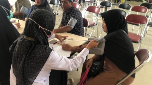 Foto: 355 Calon Jemaah Haji Paser Jalani Vaksinasi. Sumber: Istimewa.