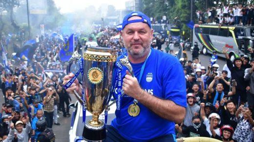 Foto: Pelatih Persib Bandung, Bojan Hodak. Sumber: Istimewa.