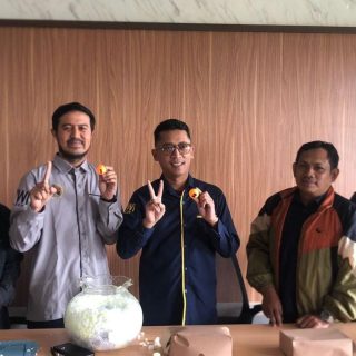 Foto: Dua Kandidat Berebut Kursi Ketua PWI Paser, Adu Visi Organisasi hingga Transformasi Digital. Sumber: Istimewa.
