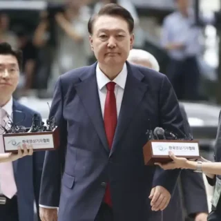 Foto: Mantan Presiden Korea Selatan, Yoon Suk Yeol, dijatuhi hukuman 30 tahun penjara oleh Pengadilan Distrik Pusat Seoul. Sumber: Istimewa.